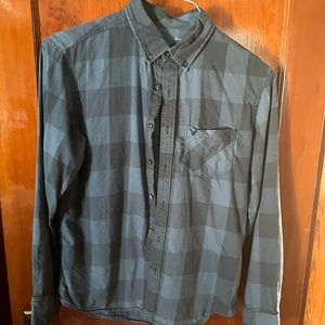 American Eagle men’s long sleeve Oxford